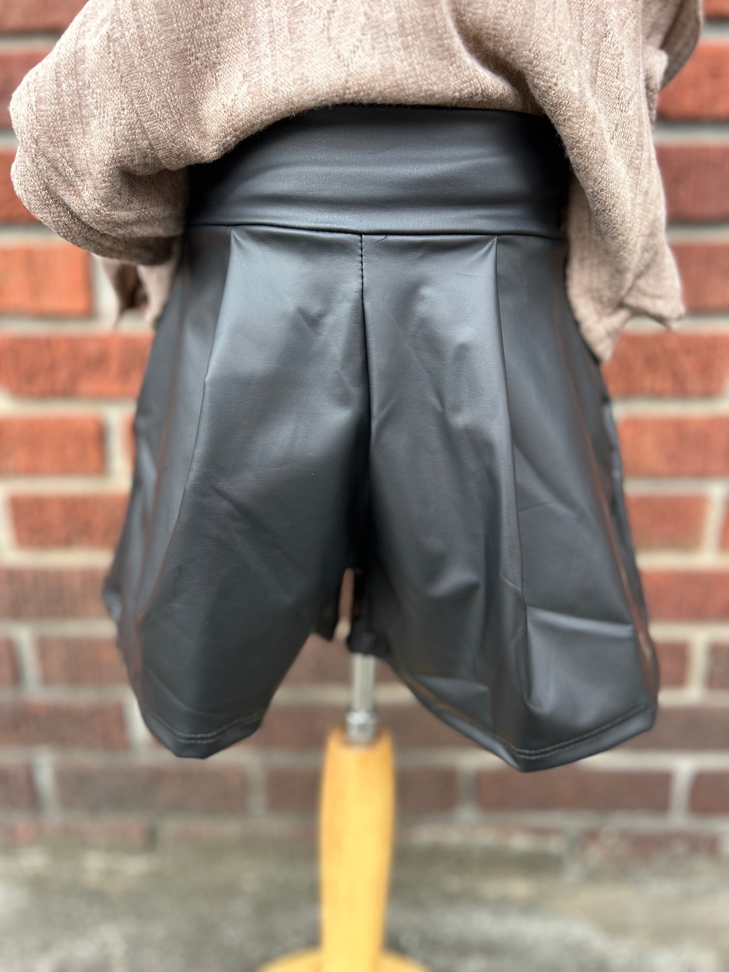 Faux Leather Pleated Shorts - Black