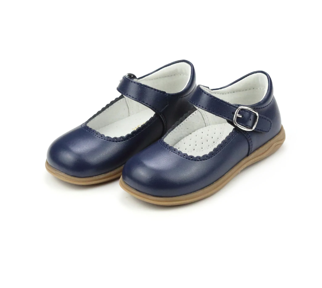 Chloe Scallop Mary Jane, Navy