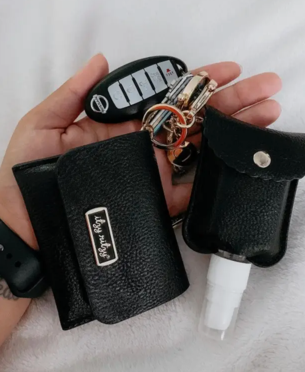 Itzy Mini Wallet