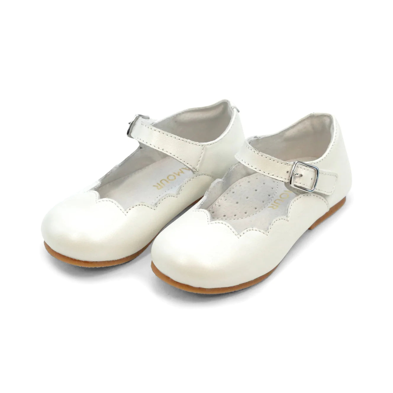 Sonia Scalloped Flat - White