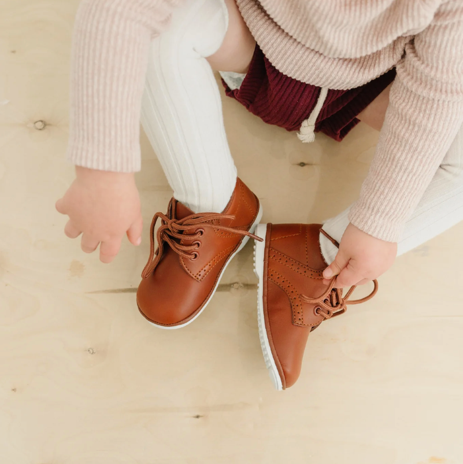 James Waxed Leather Shoe