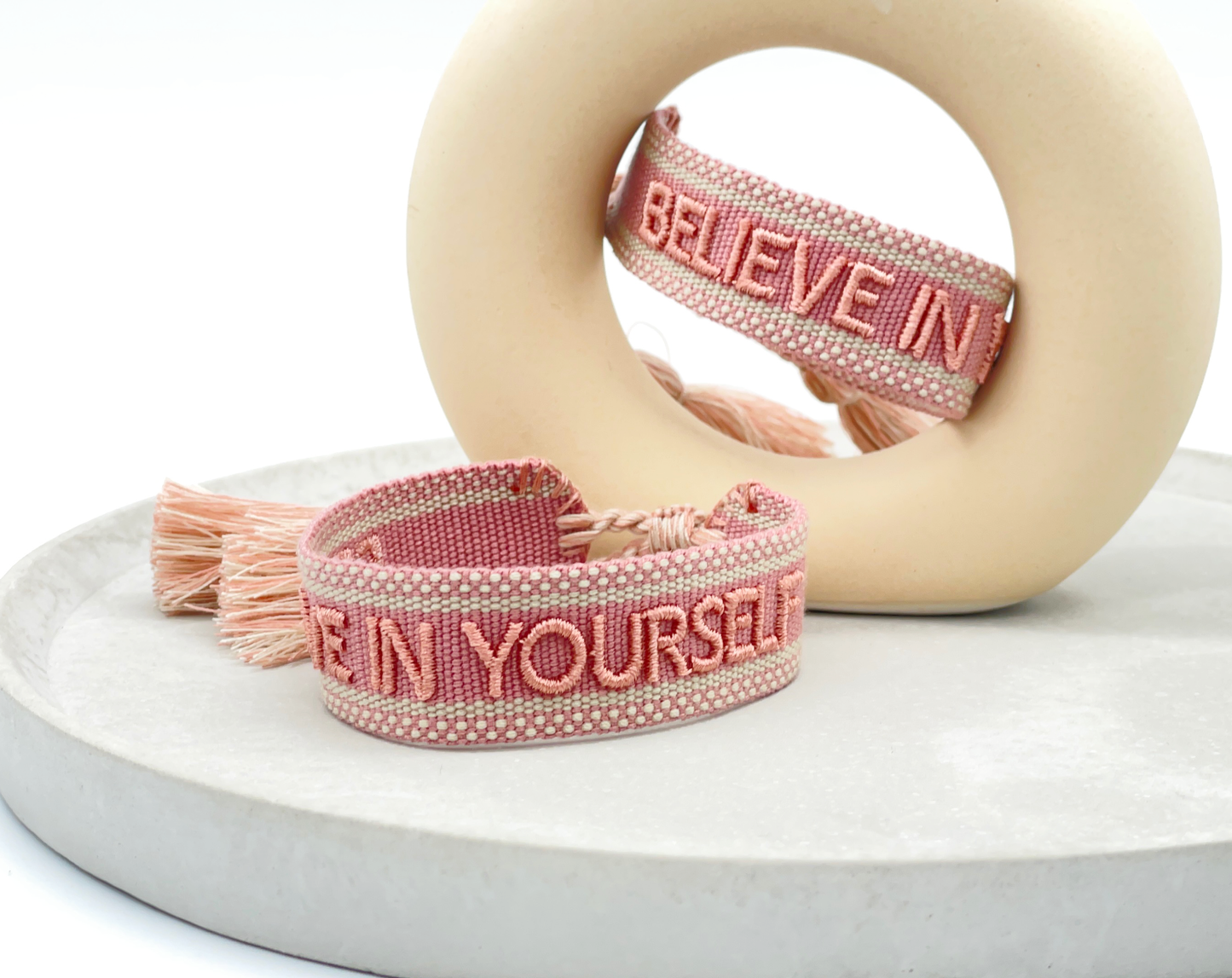 BELIEVE IN YOURSELF (Bracelet)