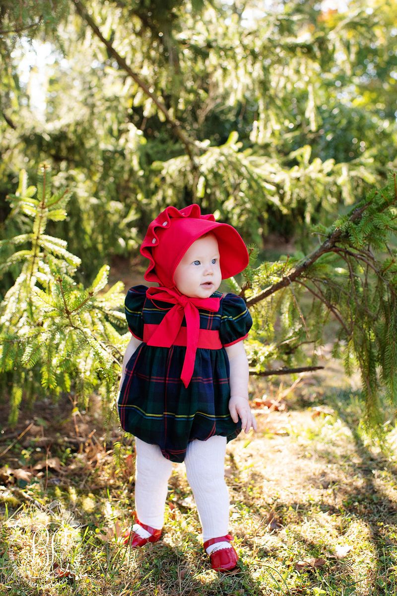 Red Beaufort Bonnet